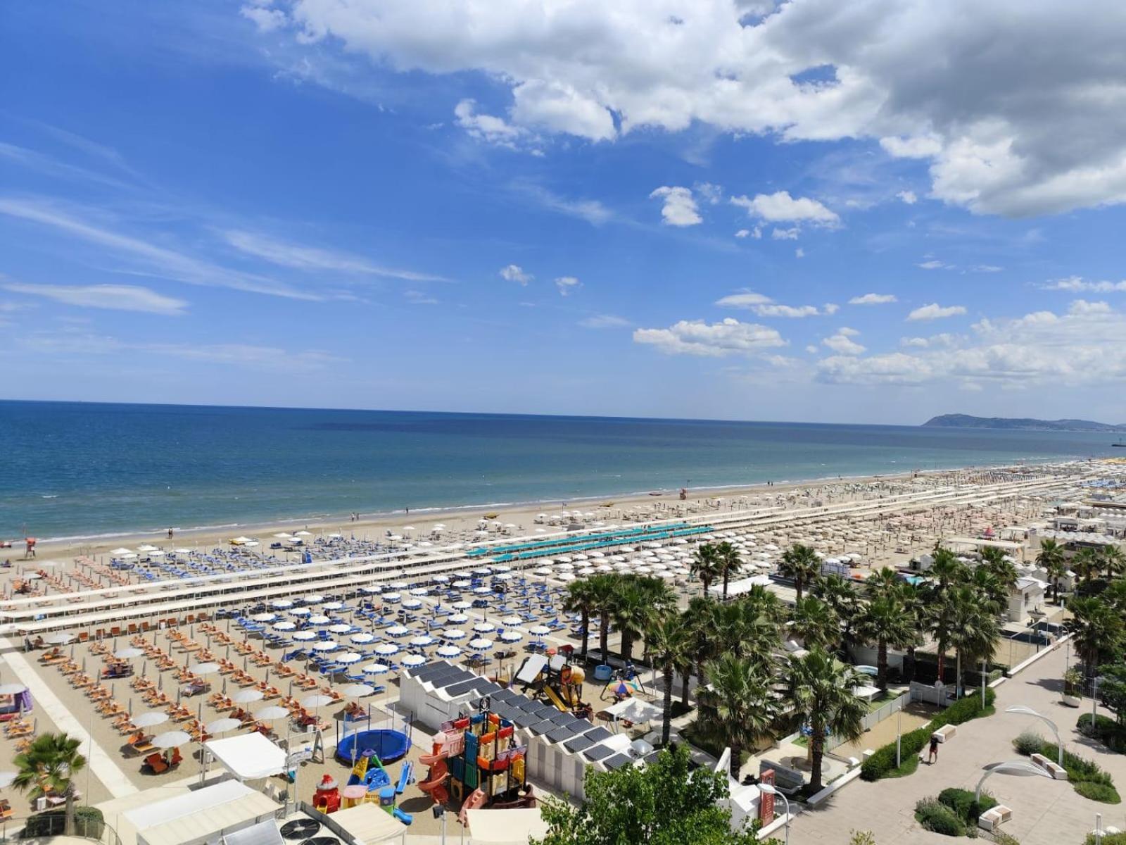 Hotel Sporting Riccione Ngoại thất bức ảnh